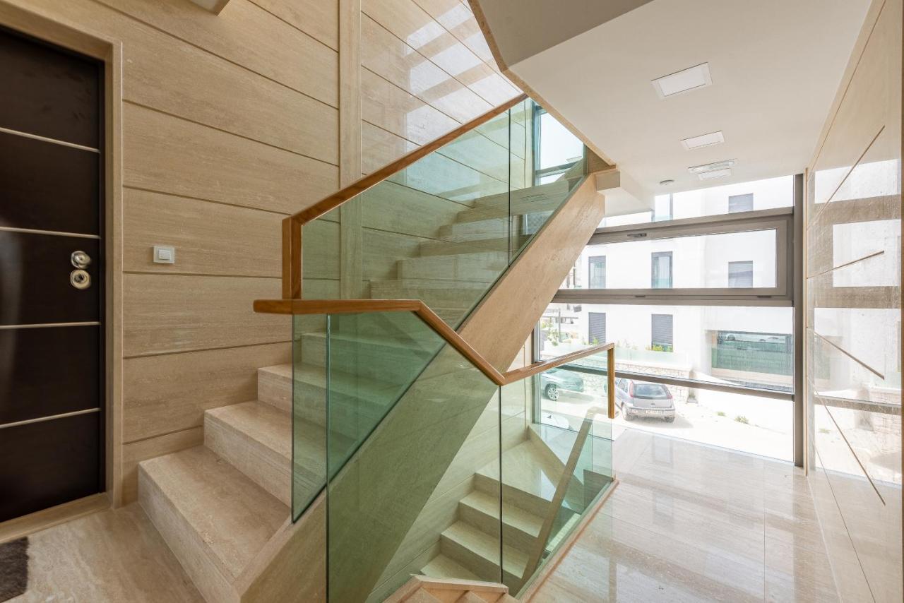 Luxury Apartment Near The Beach "Rr" Zadar Exterior photo