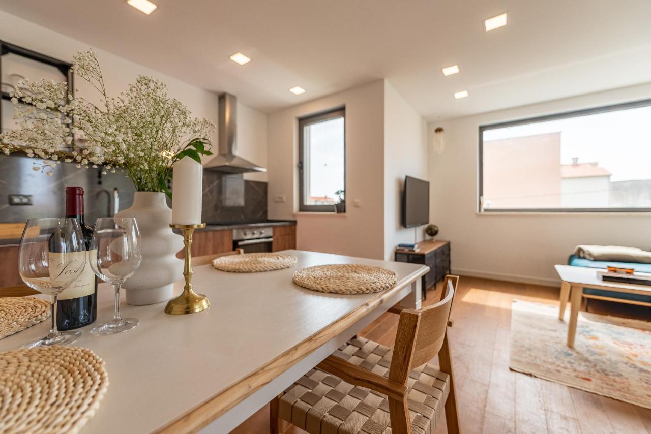 Luxury Apartment Near The Beach "Rr" Zadar Exterior photo